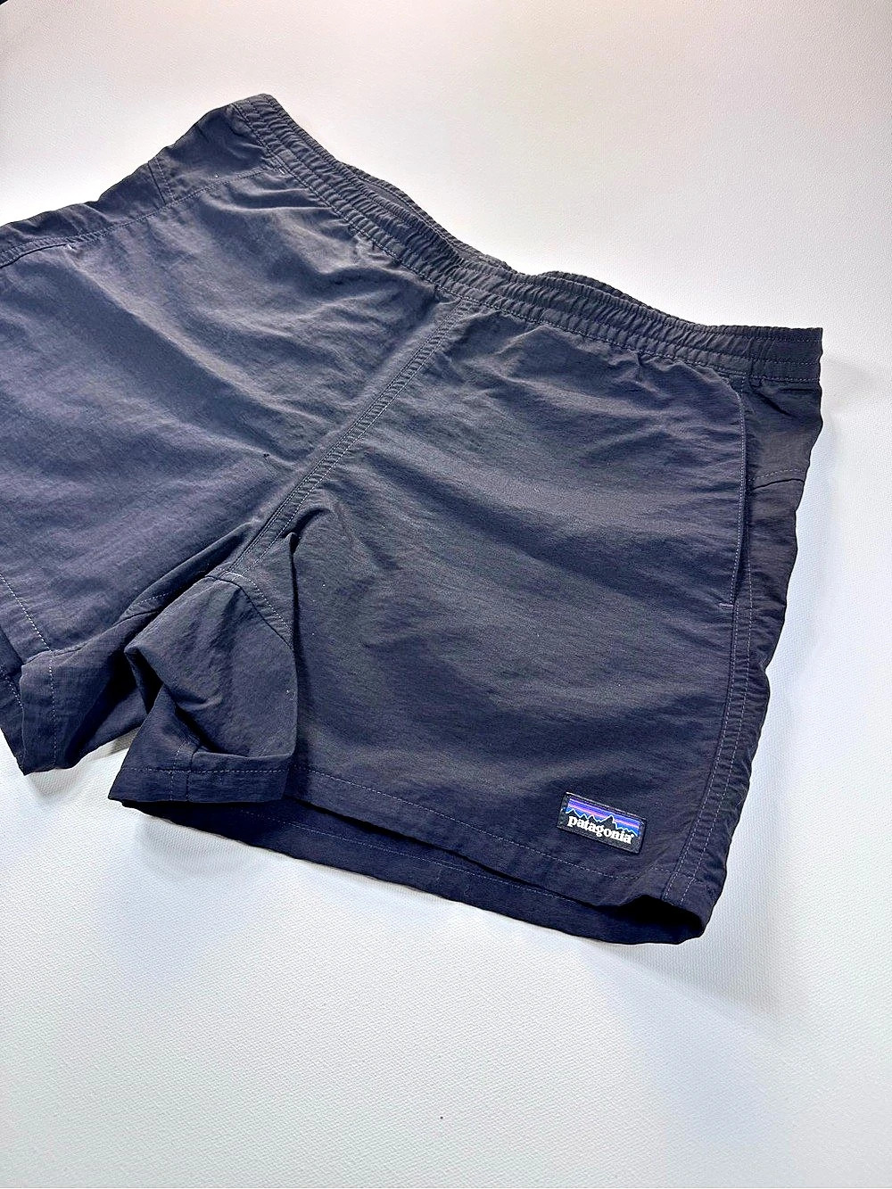 Patagonia Women’s Black Nylon Baggies Shorts Outdoorsy Hiking Pockets Y2K 2000s